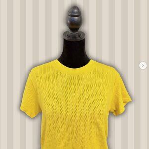 Lululemon Train to Be Short Sleeve Tee in Soleil yellow Size: 4 | Best fits S